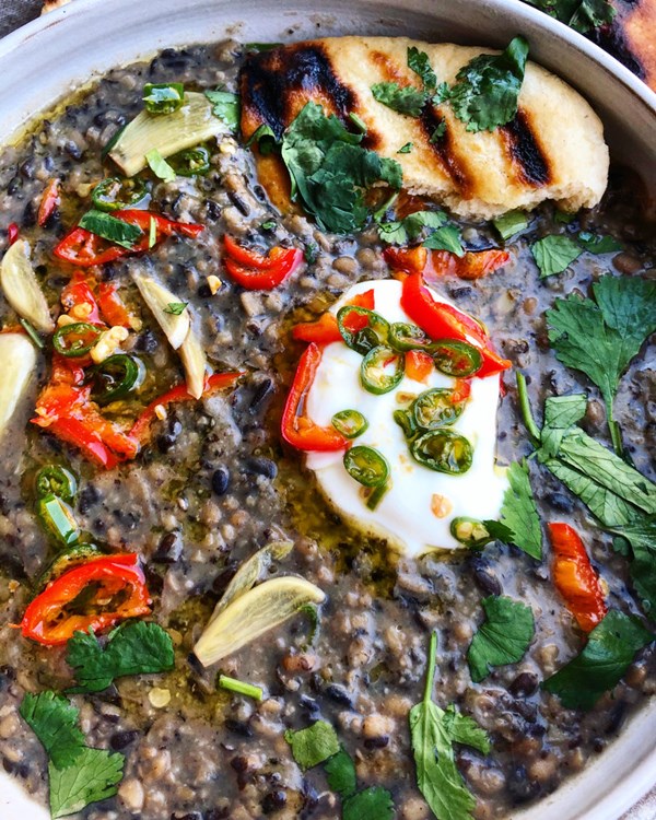 Smoky aubergine and black lentil dhal