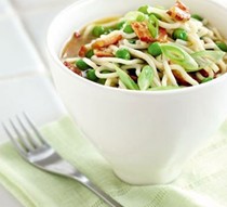 Smoky bacon pot noodle