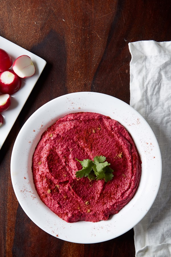 Smoky beet hummus