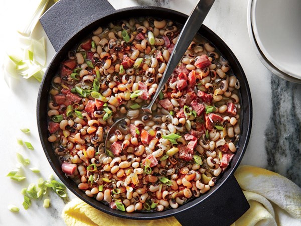 Smoky black-eyed peas