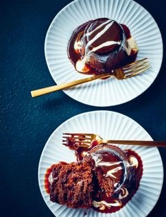 Smoky blackstrap pudding