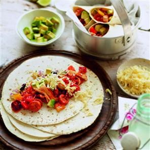 Smoky chicken wraps