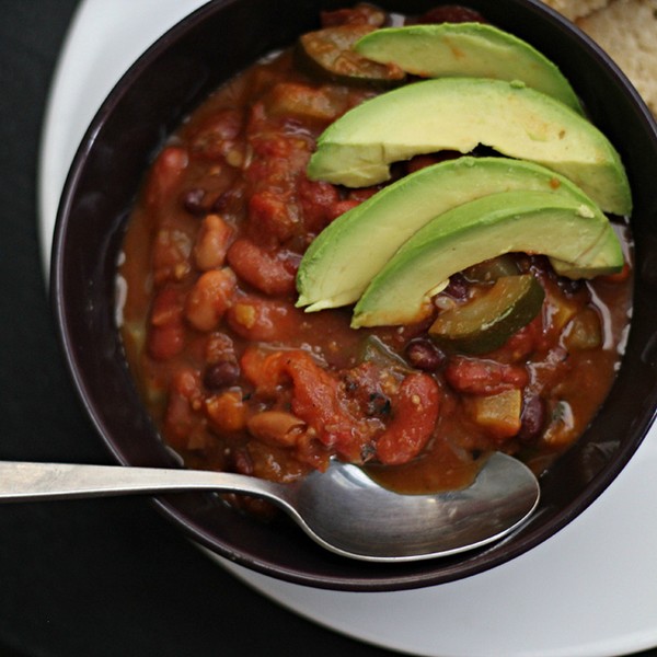 Smoky chipotle vegetarian chili