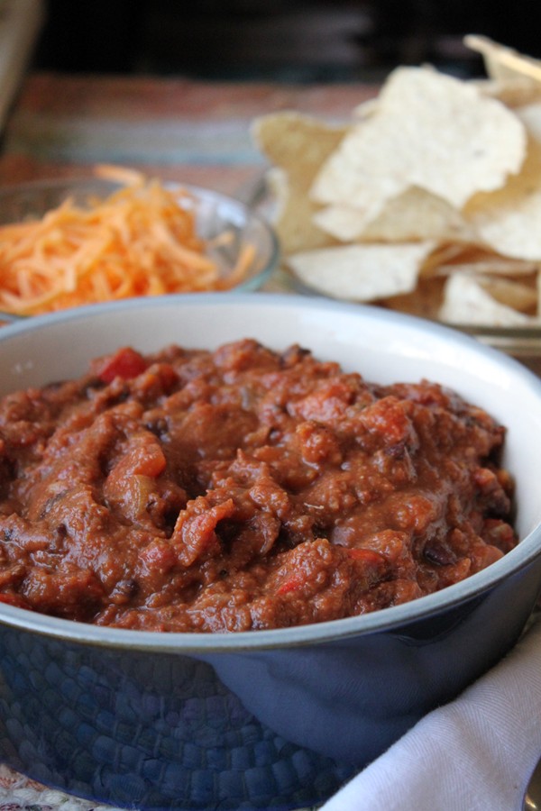 Smoky chipotle vegetarian chili