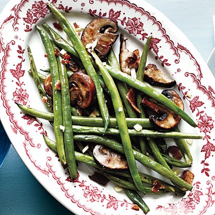 Smoky haricots verts and mushrooms