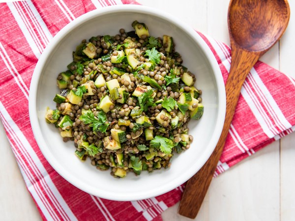 Smoky lentil salad with zucchini and poblano peppers