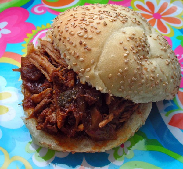 Smoky mango pulled pork