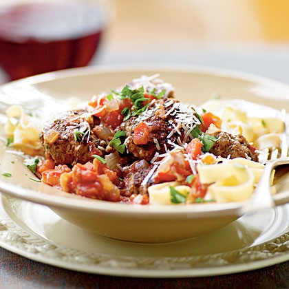 Smoky meatballs in serrano ham-tomato sauce