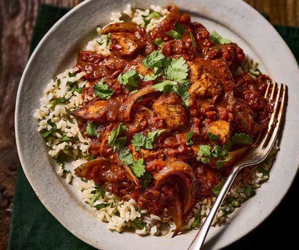 Smoky Mexican-style chicken stew