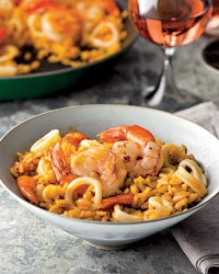 Smoky paella with shrimp and squid