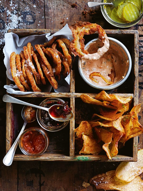 Smoky peach barbecue sauce