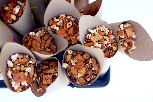 Smoky popcorn mix