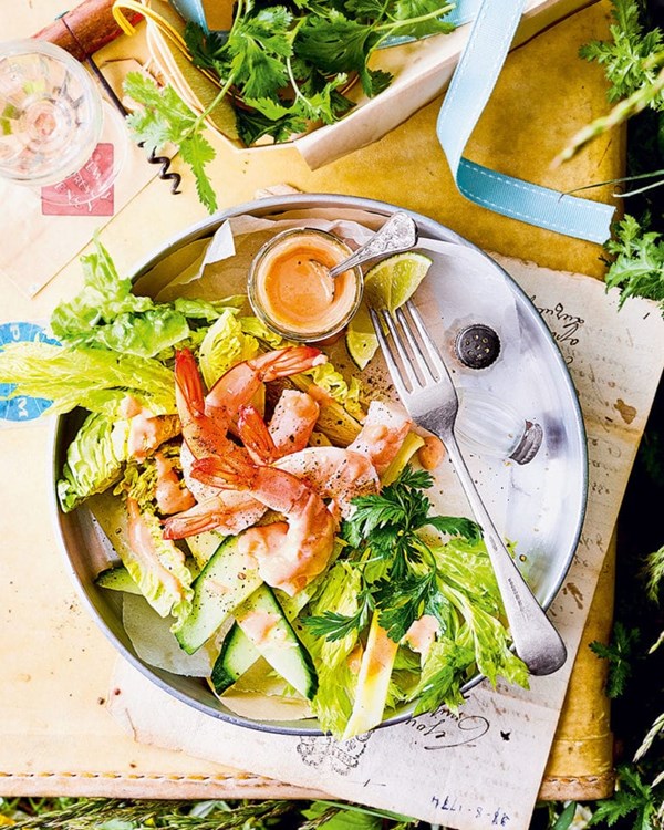 Smoky prawn cocktail with caramelised garlic sauce