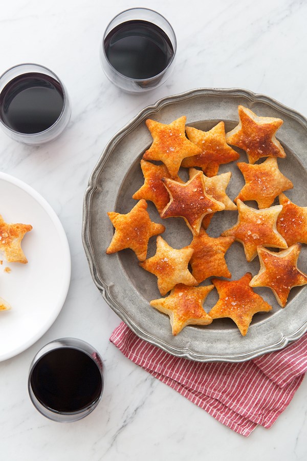 Smoky puff pastry stars