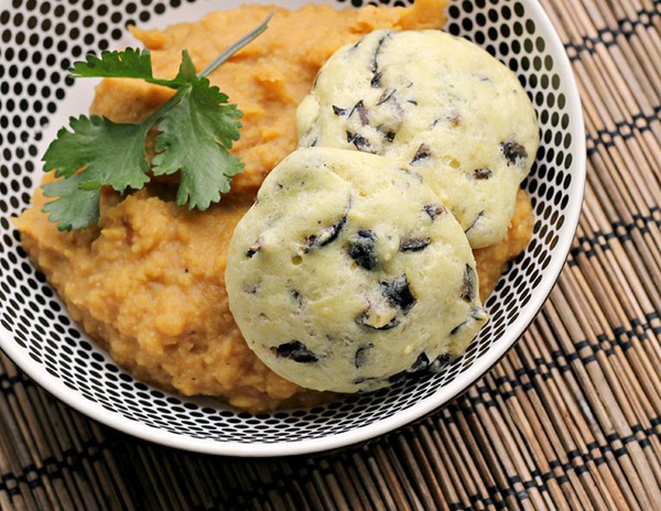 Smoky red lentil dip