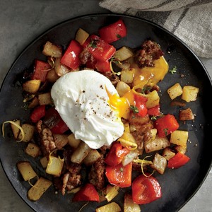 Smoky sunchoke, sausage, and pepper mash