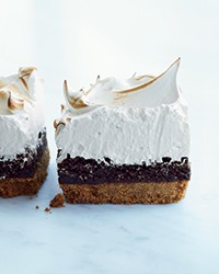 S'mores bars with marshmallow meringue