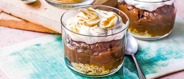 S'mores chocolate and salted caramel pots