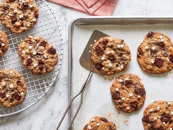 S'mores chocolate chunk cookies