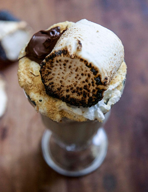 S'mores hot fudge shakes