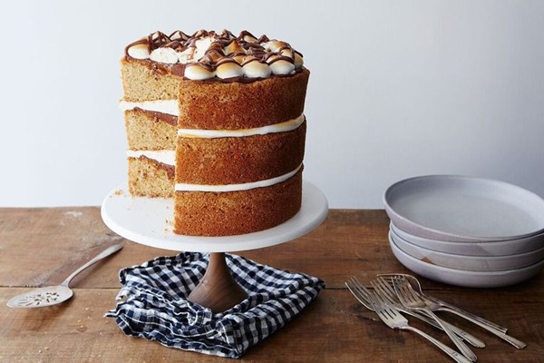 S'mores layer cake