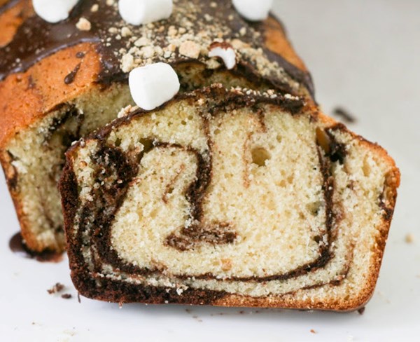 S'mores marble cake