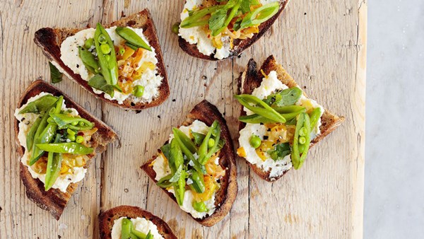Snap-pea and melted-leek tartines