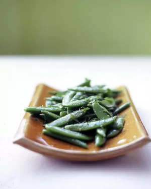 Snap peas with mint