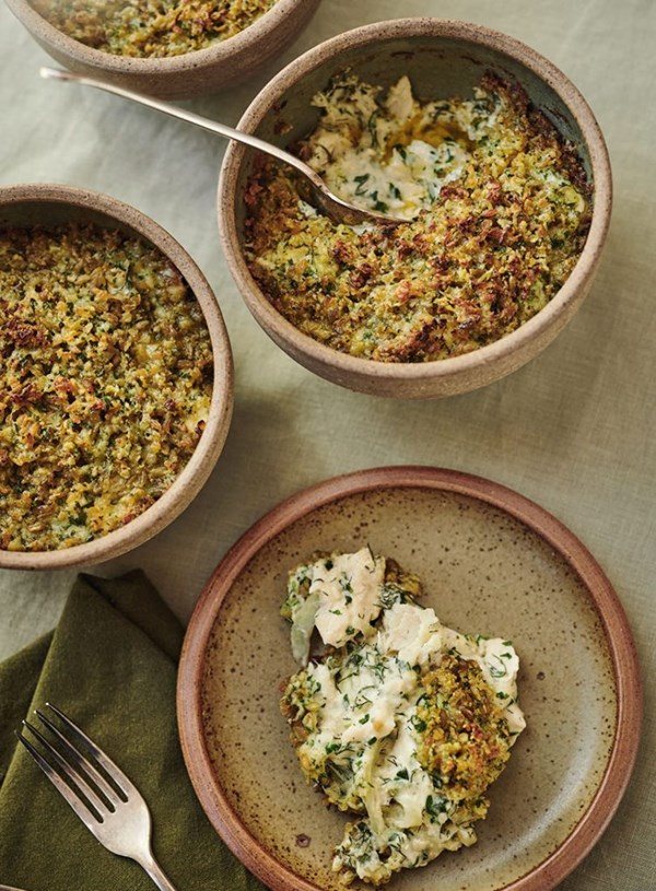 Snapper and fennel pie with freekeh parmesan crumble