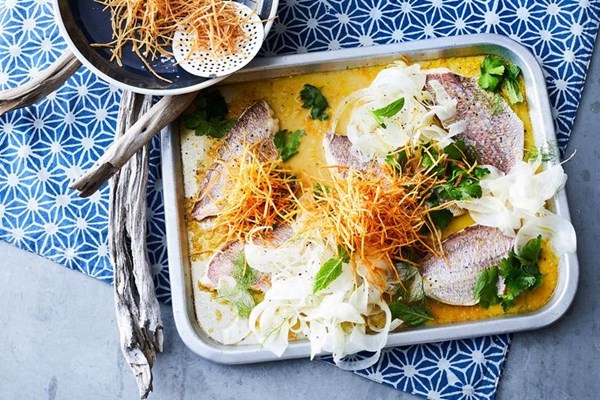 Snapper fillets with fennel and potato string fries
