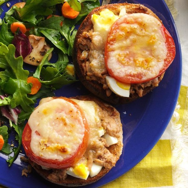 Snappy tuna melts