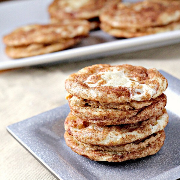 Snickerdoodle Biscoff sandwich cookies