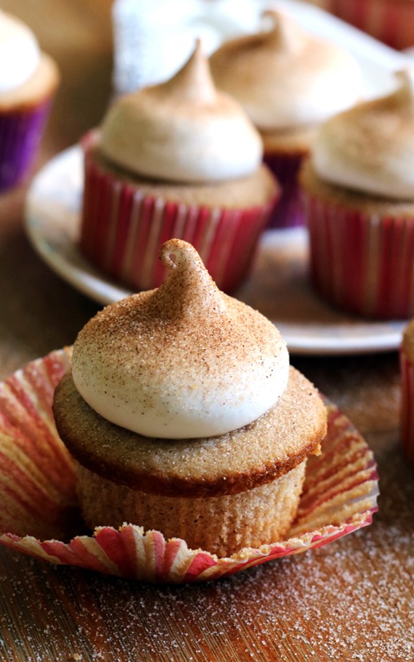 Snickerdoodle cupcakes with fluffy seven minute frosting