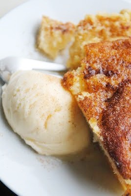 Snickerdoodle gooey cake