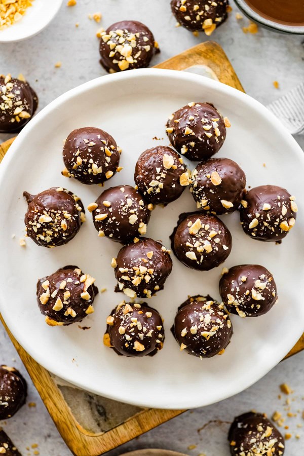 Snickers protein balls