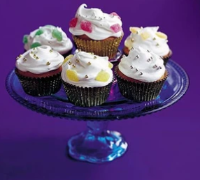 Snow-capped fairy cakes
