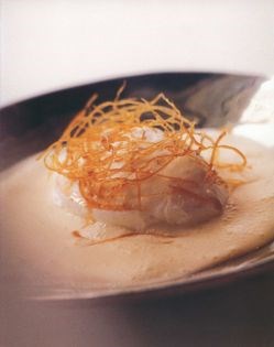 Snow eggs with toffee