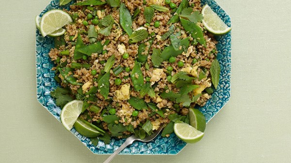 Snow pea and fried-rice-style freekeh