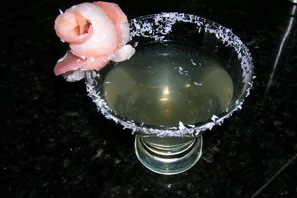Snow peony punch