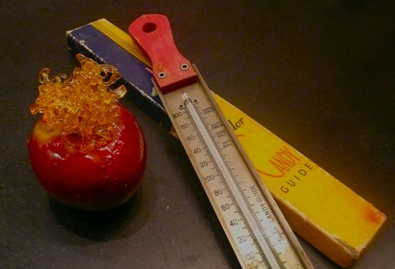 Snow White's apple