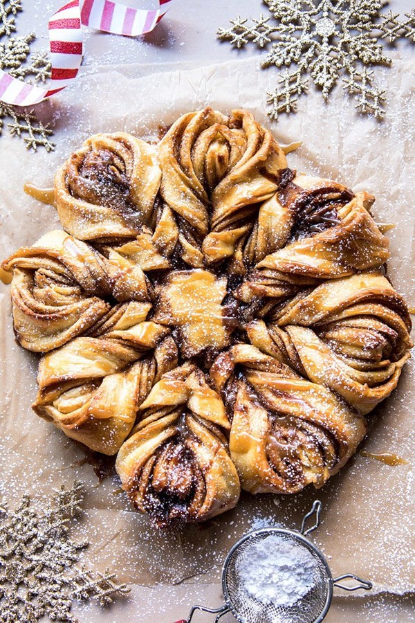 Snowflake pull-apart monkey bread