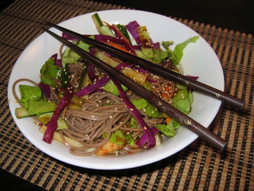 Soba and kimchi salad (Bibim guksu)
