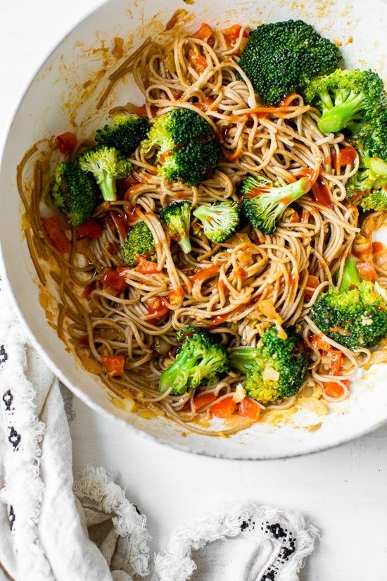 Soba noodle veggie stir fry