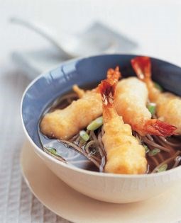 Soba noodles in hot soup with tempura