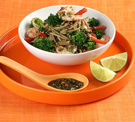 Soba noodles with broccoli, prawns and sweet soy dressing