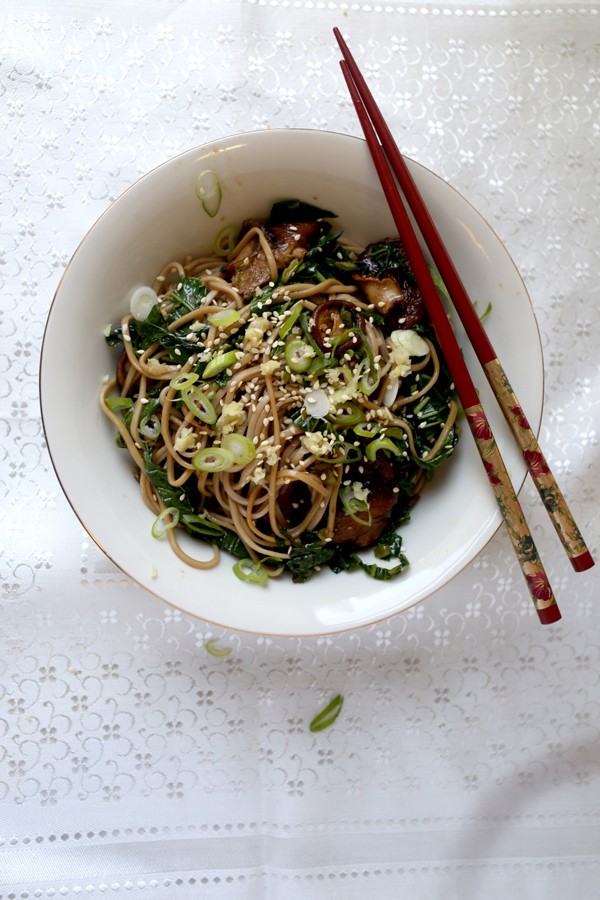 Soba noodles with wasabi and shiitake mushrooms