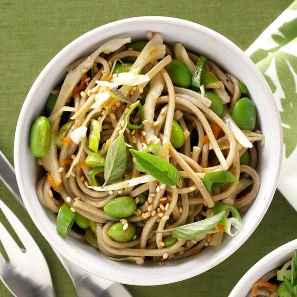 Soba salad with gingered-sesame dressing 