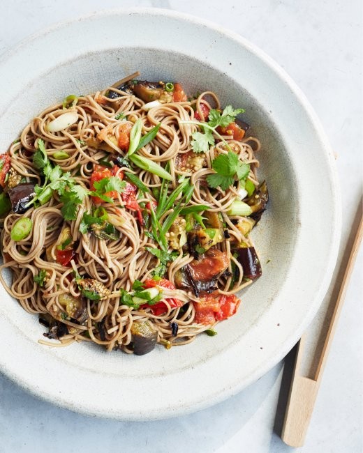 Soba salad with grilled eggplant and tomato
