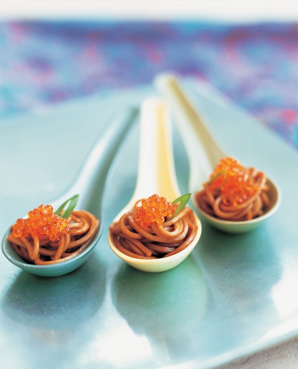 Soba, tobiko and spring onion spoons