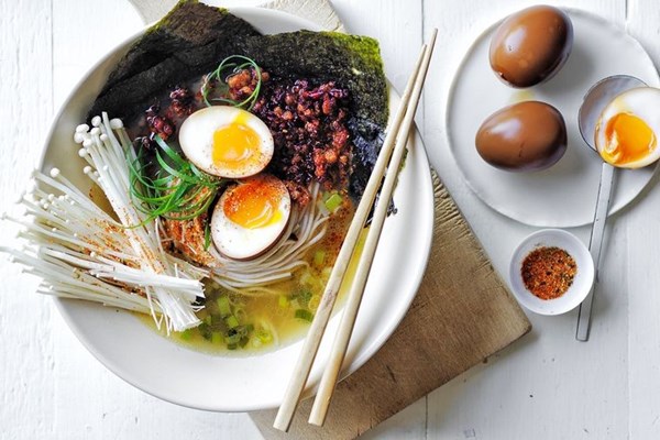 Soba with chilli chicken and Momofuku soy sauce eggs